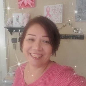 Meet your Posher, Ofelia